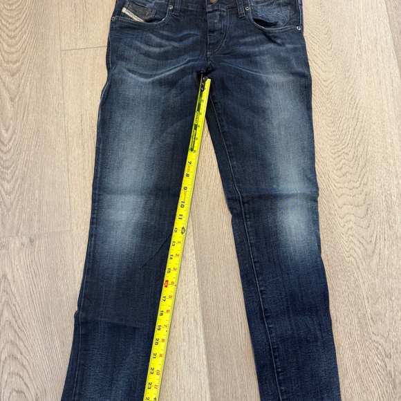 Diesel Grupee Slim-Skinny Low Waist Jeans (Dark Wash) Size 27 - Picture 5 of 10